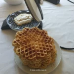 Die Waffeln backen 3